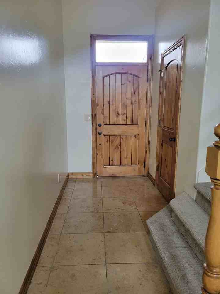 861 S Pheasant Run - Photo 5 of 30