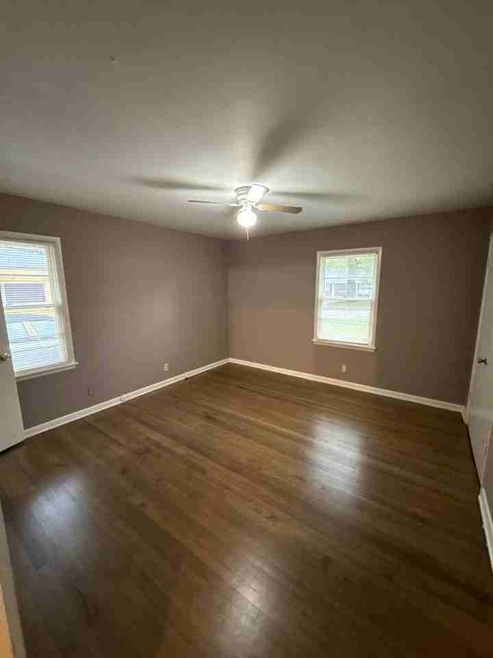 4493 Westmont Rd - Photo 6 of 15