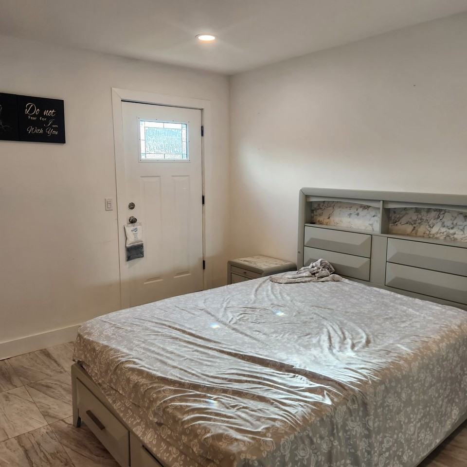 774 Sw Colleen Ave - Photo 3 of 9