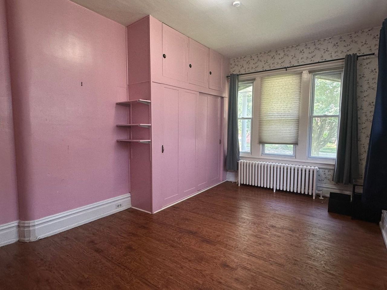 416 N Swarthmore Ave - Photo 3 of 31