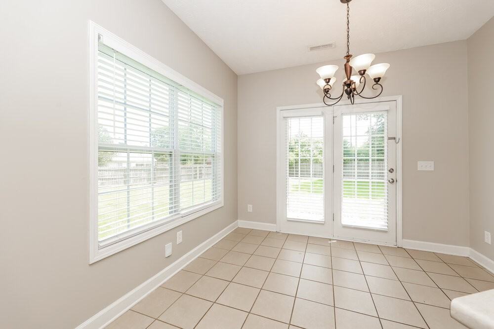 114 Nick Price Dr - Photo 7 of 17