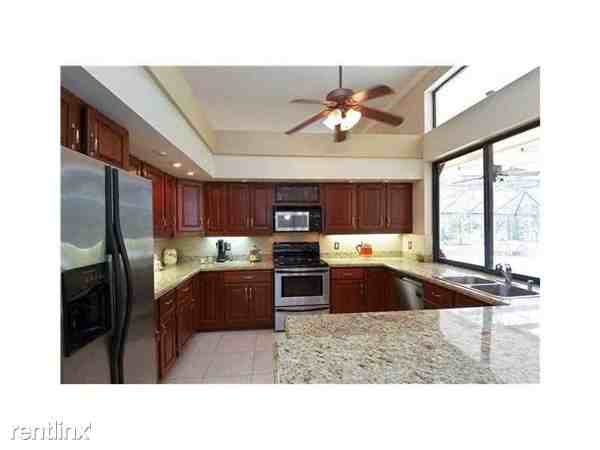 4933 NW 81st Ave - Photo 2 of 15