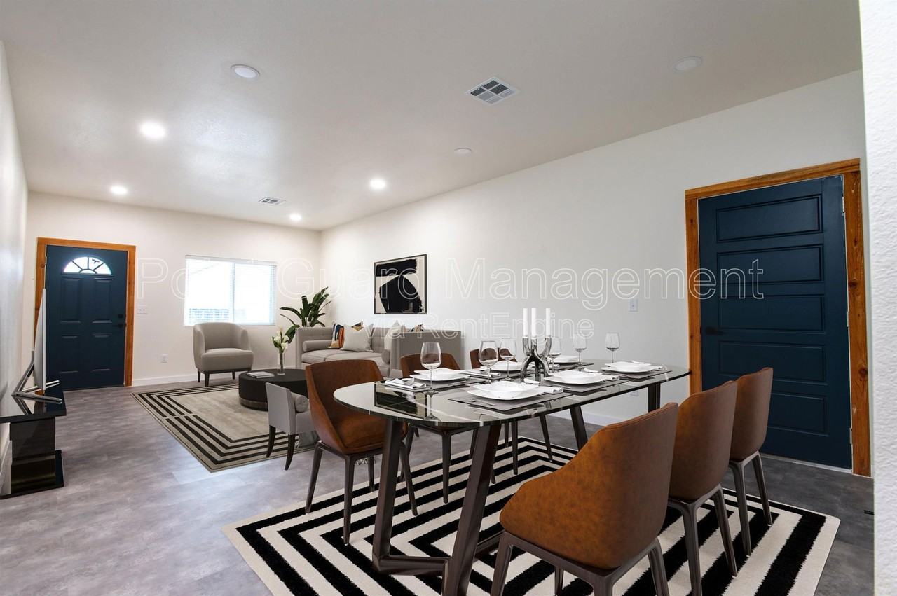 2849 N Oliver St - Photo 3 of 32
