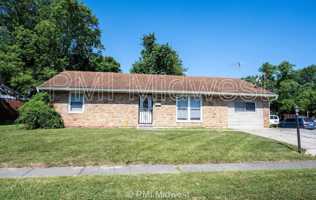 featured image of 3926 Malibu Dr