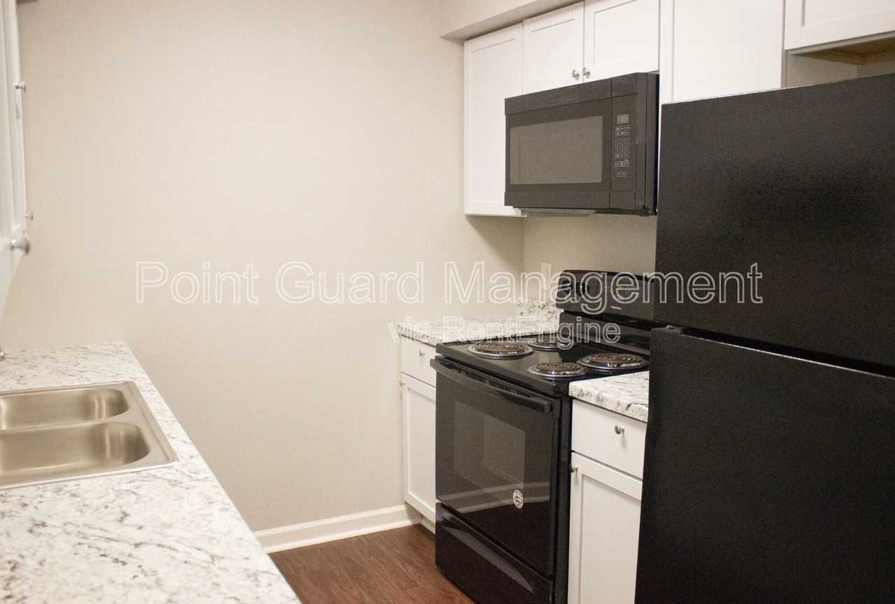 1405 Buck Dr #117 - Photo 6 of 17