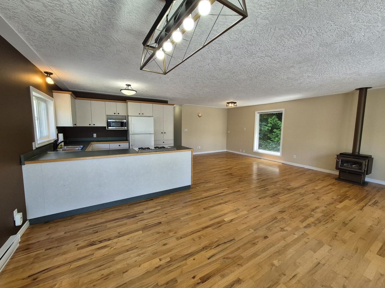 6638 East Sooke Rd #1 - Photo 3 of 27