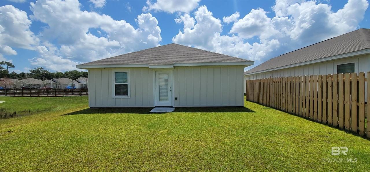 1205 Sweet Laurel St - Photo 4 of 11