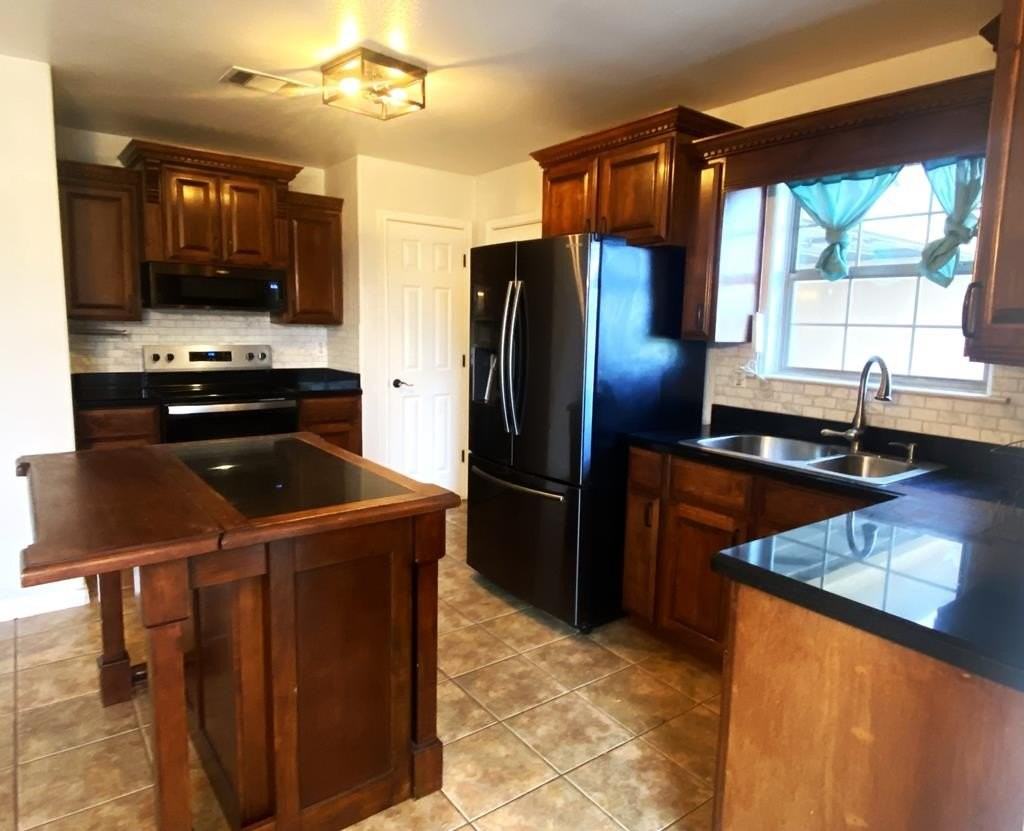 2637 Fox Pl - Photo 4 of 13