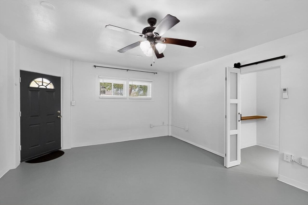 2419 Lead Ave Se - Photo 7 of 28