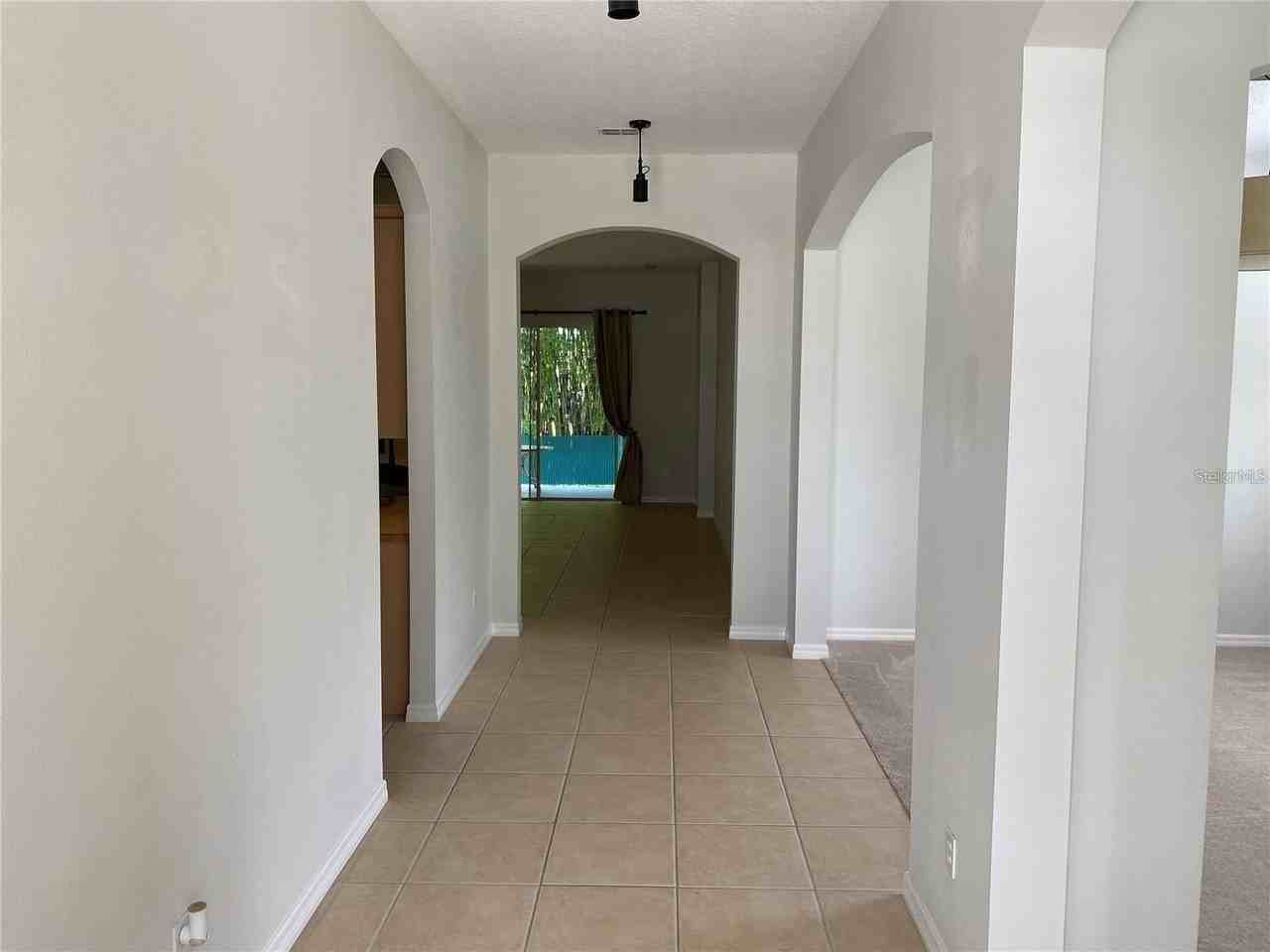 1654 Cherry Blossom Ter - Photo 3 of 26