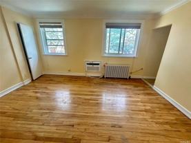 7522 255th St #UPPER - Photo 1 of 1