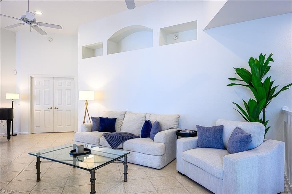 7127 Blue Juniper Ct #201 - Photo 4 of 41