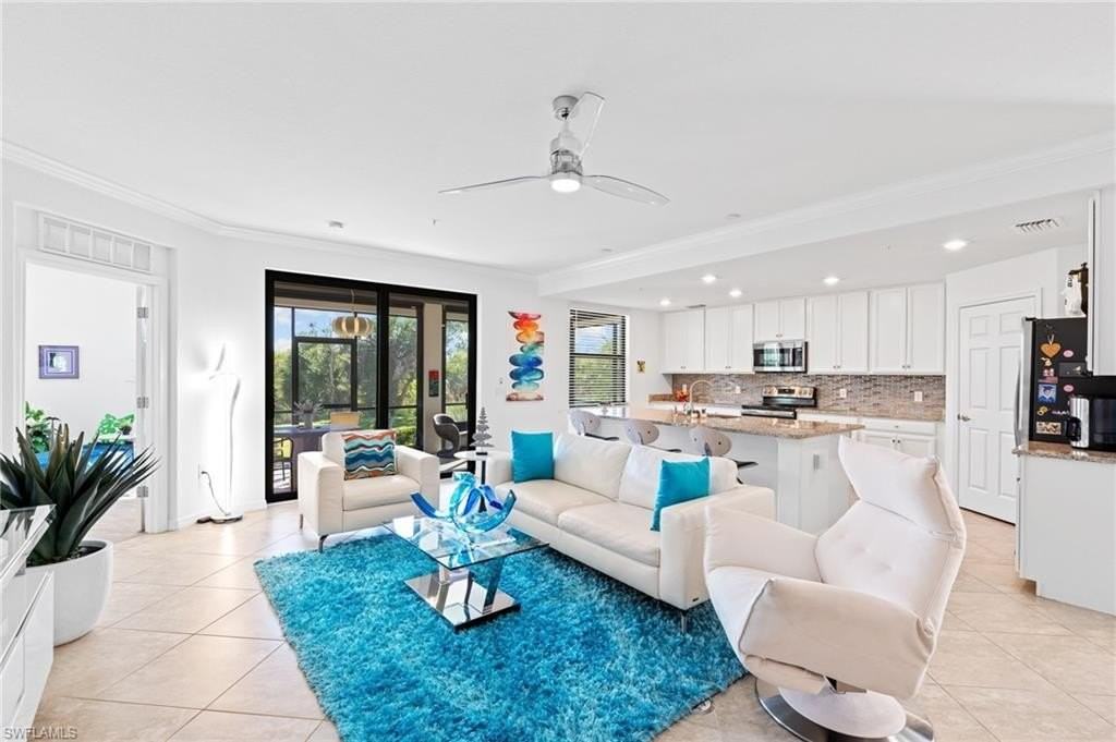 1626 Oceania Dr S #102 - Photo 4 of 40