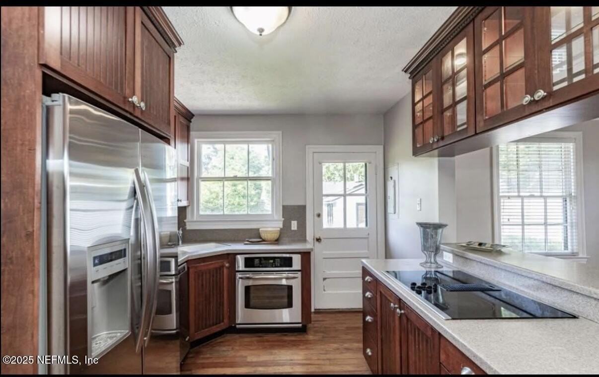 1802 Kingswood Rd - Photo 4 of 13