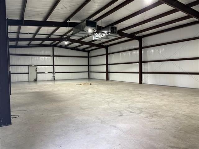 513 E Virtue St - Photo 2 of 3