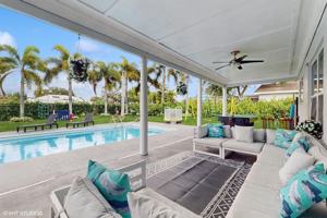 featured image of 11647 Anhinga Dr