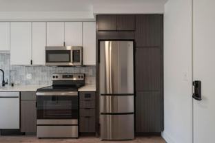 208 North Samish Way - Photo 1 of 1