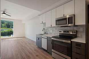 208 N Samish Way - Photo 1 of 1