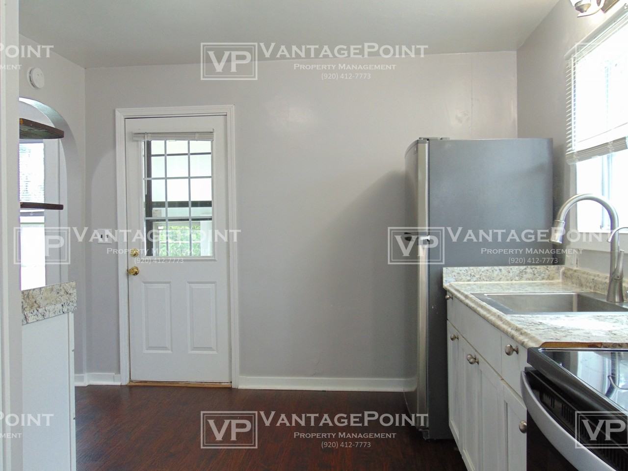 633 State St - Photo 2 of 22