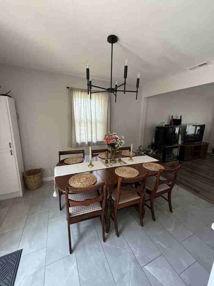 100 Pawnee Ln - Photo 3 of 12