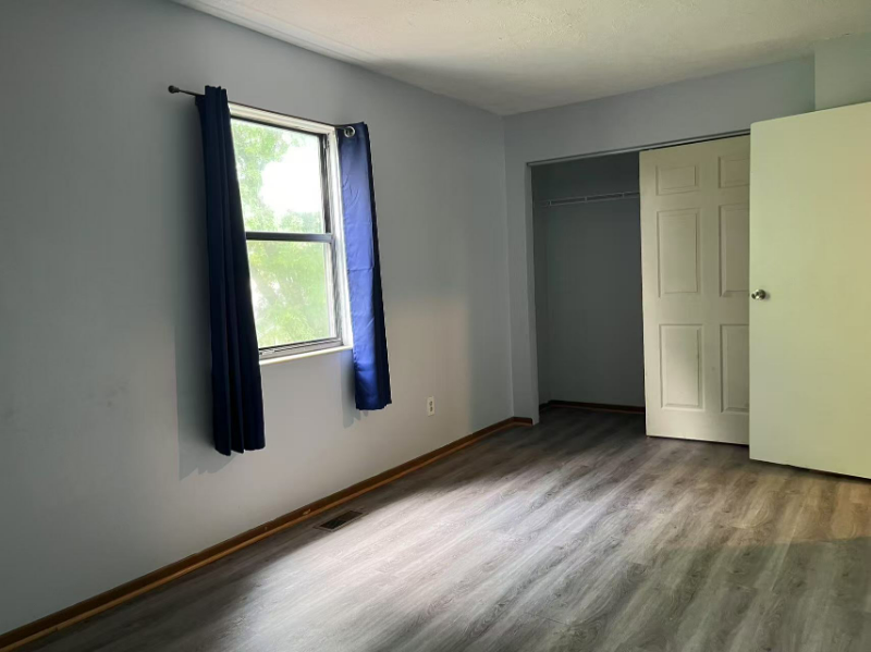 7730 Fynnway Dr - Photo 2 of 14