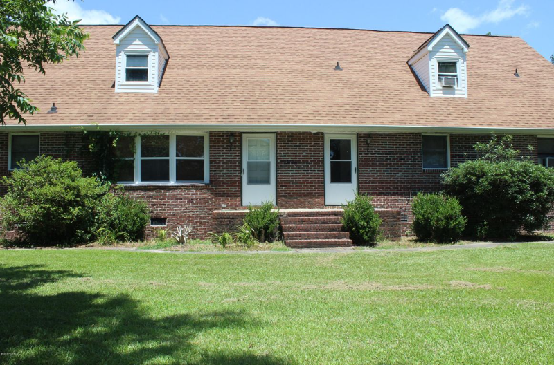 102 Apple Ln #C - Photo 2 of 9