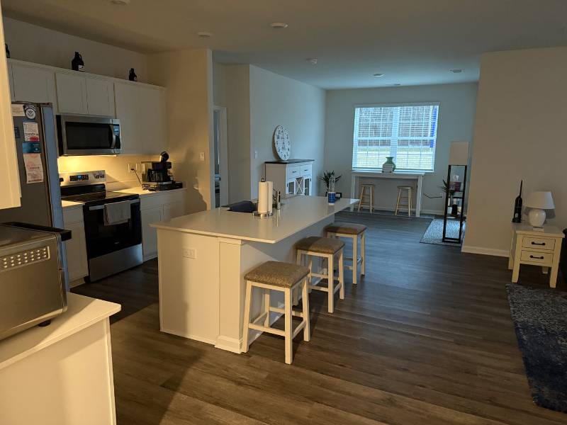 241 Atkinson St - Photo 3 of 15