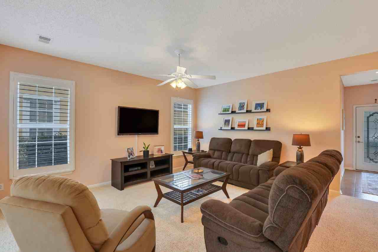 213 Landing Ln - Photo 7 of 39