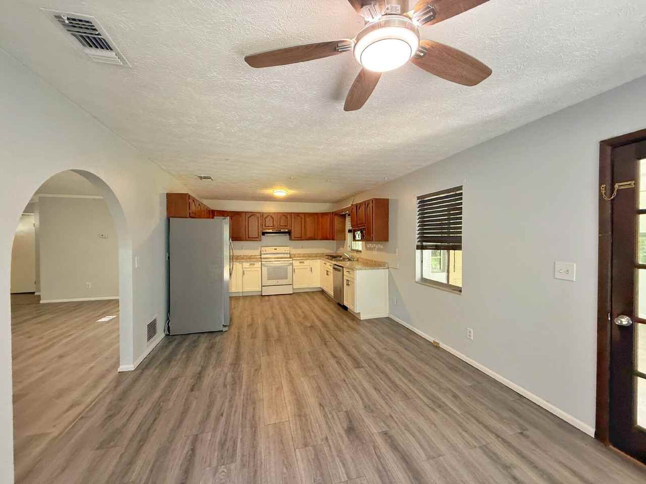 5940 Us Highway 1 N #B - Photo 6 of 25