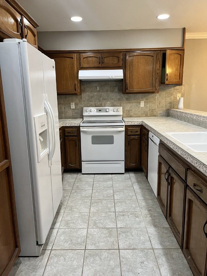 15032 Marquette St - Photo 5 of 34