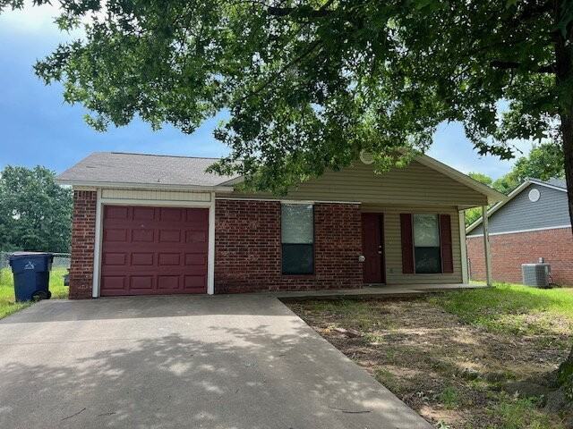 2708 Koller St - Photo 2 of 12