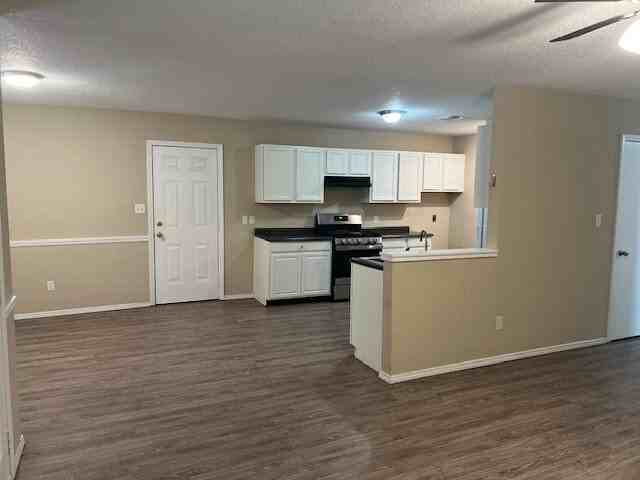 2708 Koller St - Photo 3 of 12