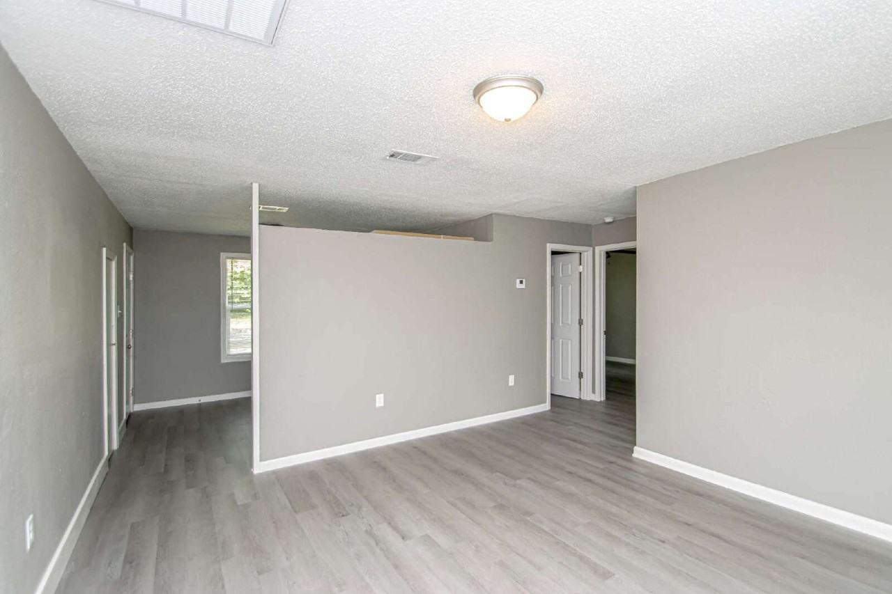 7 Hiland Pl #B - Photo 6 of 29