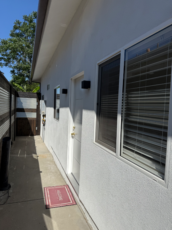 10561 Tujunga Canyon Blvd - Photo 2 of 12