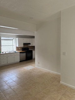 29 Marblehead St #1 - Photo 3 of 10