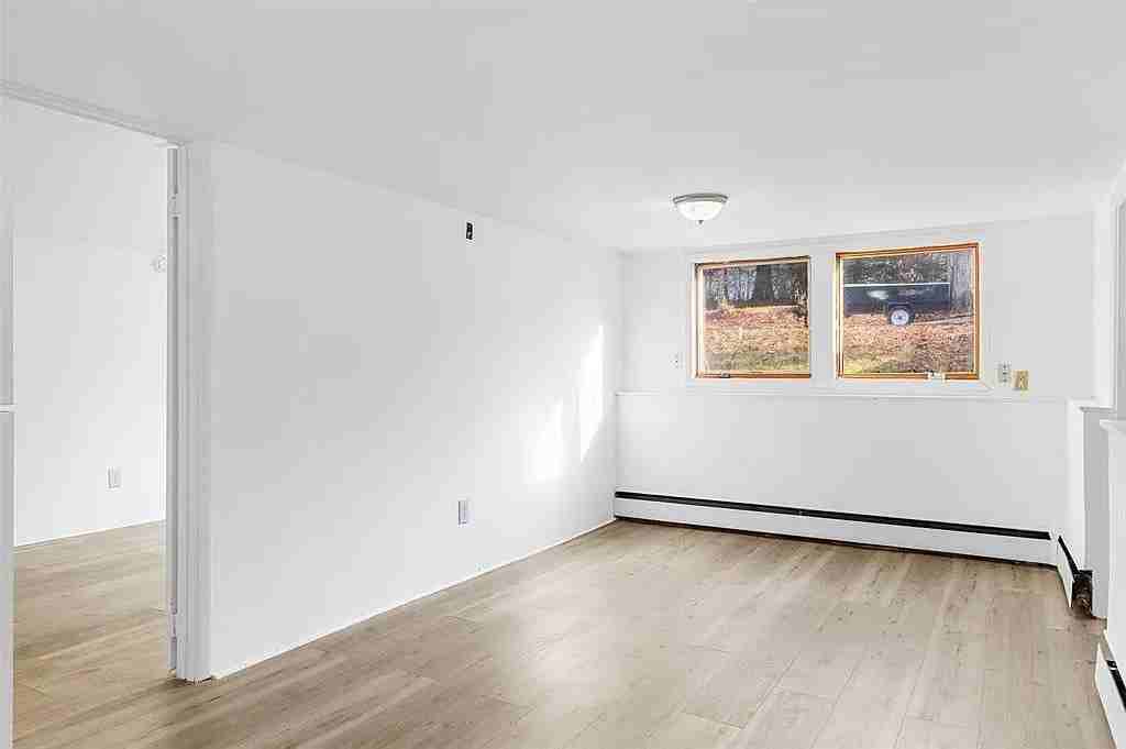 167 N Putt Corners Rd #B - Photo 6 of 13
