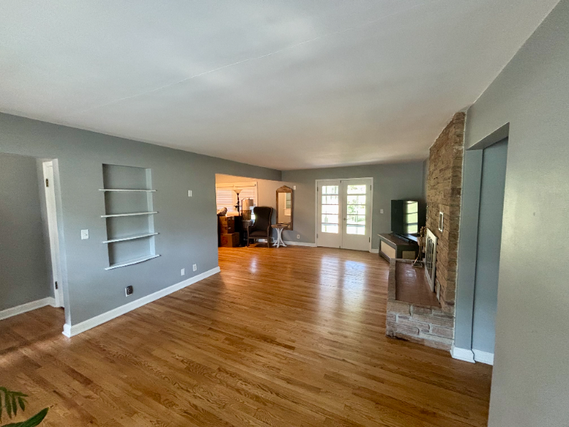 3265 Burlawn Pkwy - Photo 2 of 20