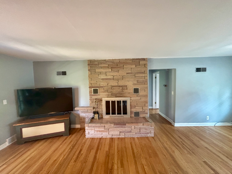 3265 Burlawn Pkwy - Photo 3 of 20
