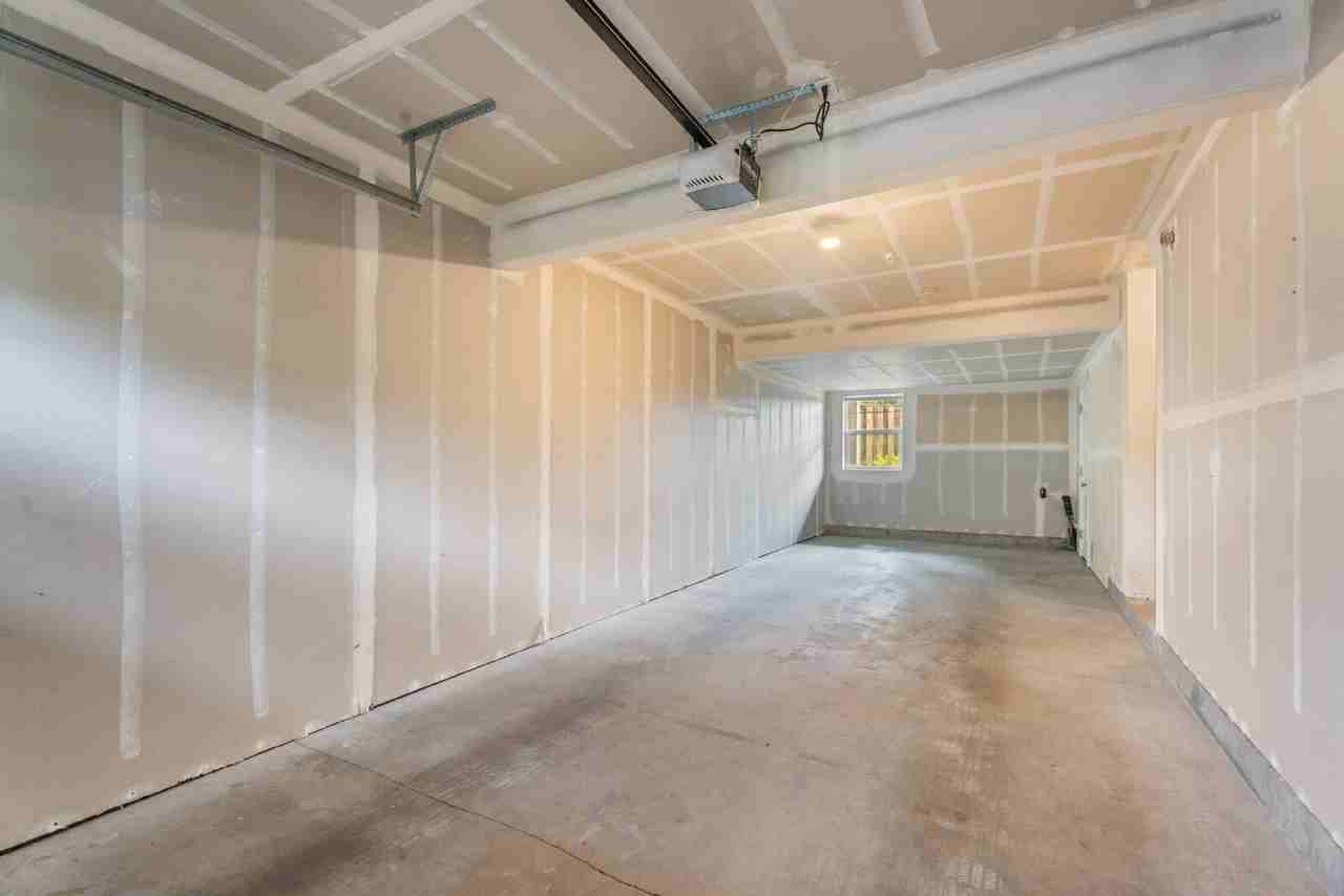 736 Nw 118th Ave #102 - Photo 3 of 31