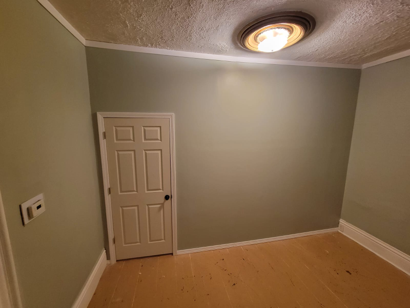 14 Auburn St #1 - Photo 2 of 9