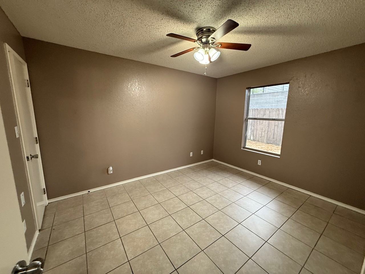 3717 Bluebird Ave - Photo 2 of 20