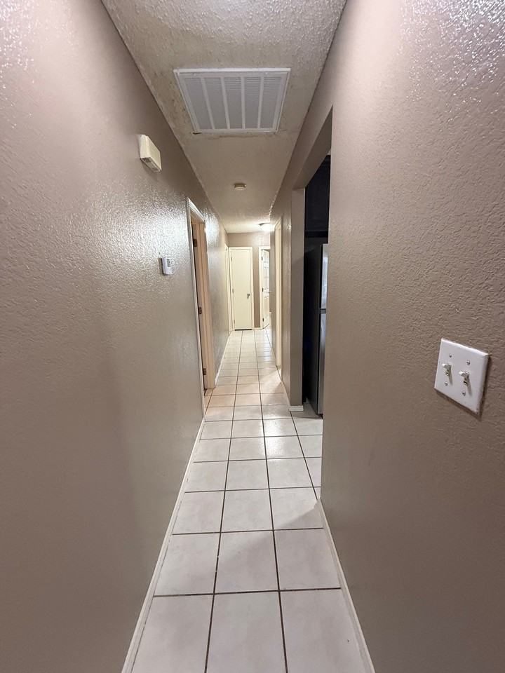 3717 Bluebird Ave - Photo 6 of 20