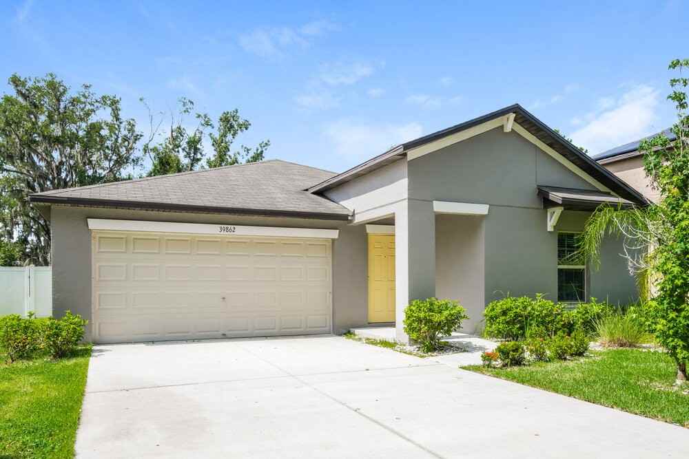 39862 Dawson Chase Dr - Photo 3 of 16