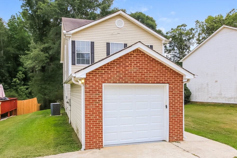 1660 Riverchase Cir Ne - Photo 5 of 17