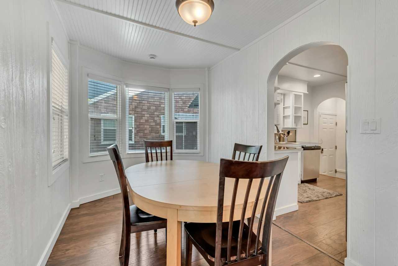 1026 W Center St - Photo 3 of 9