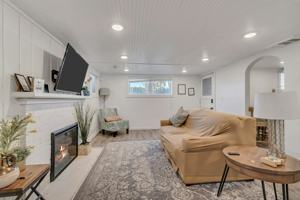 featured image of 1028 W Center St