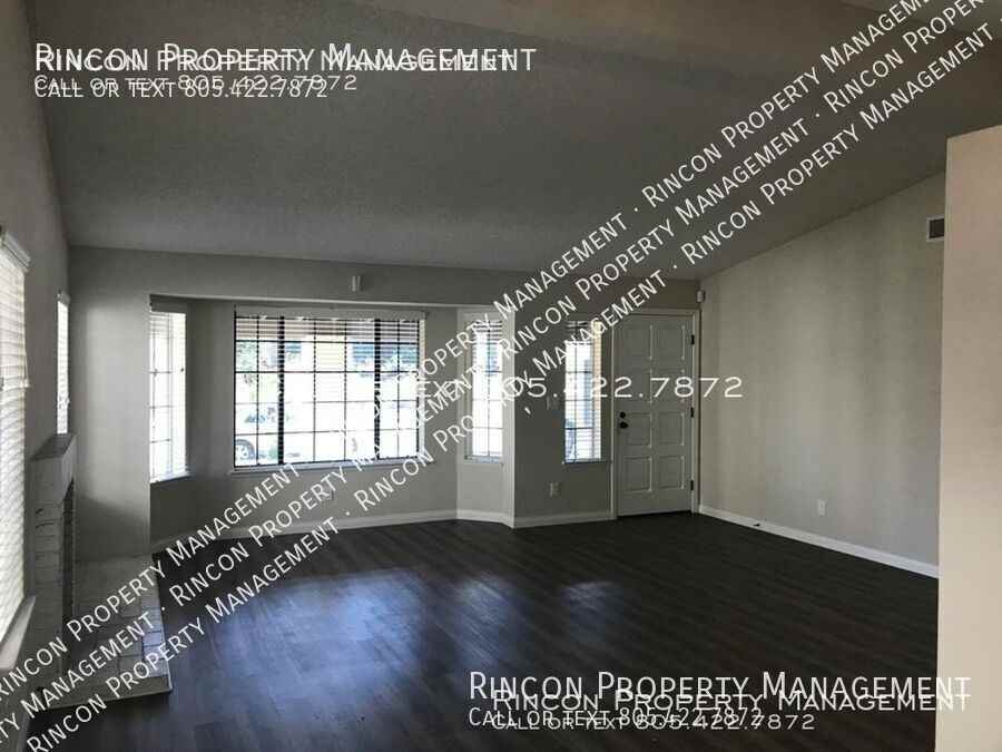 11827 Mirror Lake Ave - Photo 2 of 44