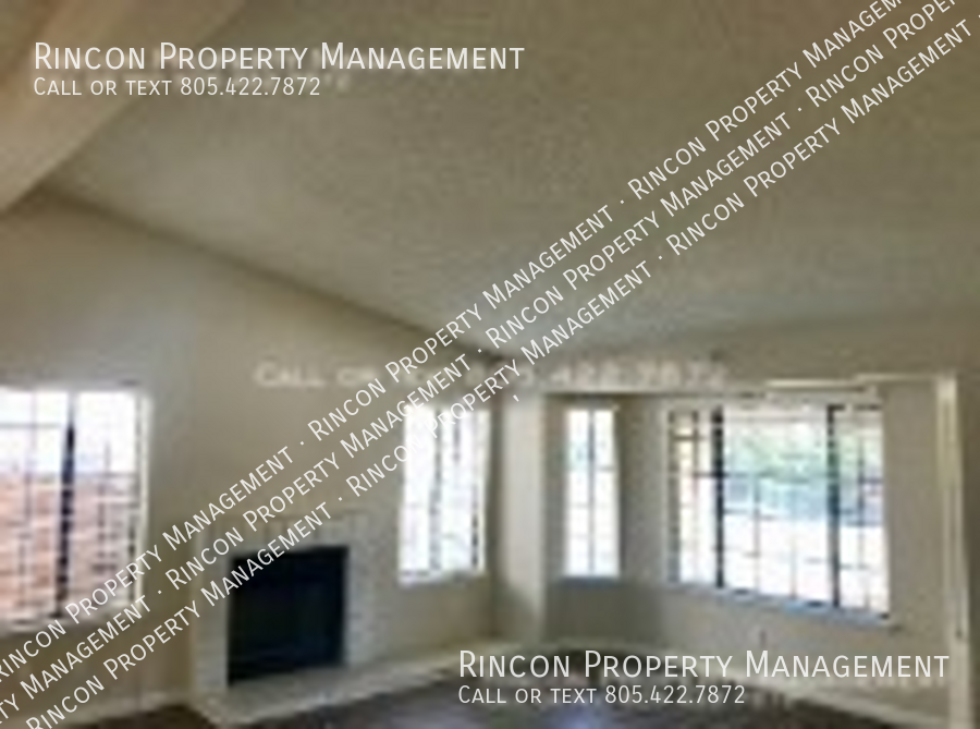 11827 Mirror Lake Ave - Photo 3 of 44