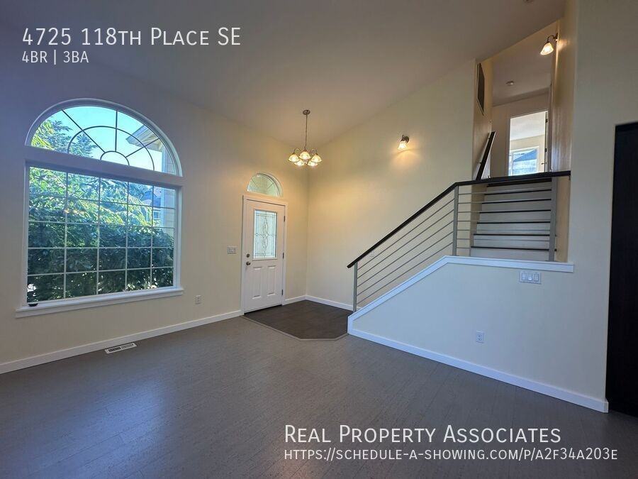 4725 118th Pl Se - Photo 3 of 29