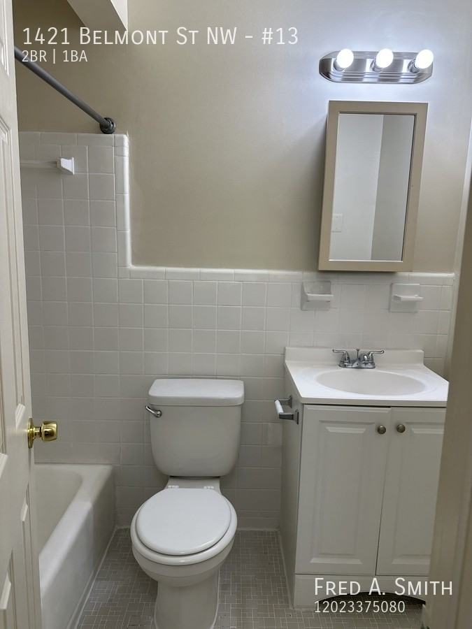 1421 Belmont Street Northwest #13 - Photo 6 of 8